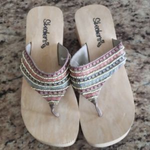 New Skechers Cali Beaded wedge slides size 10